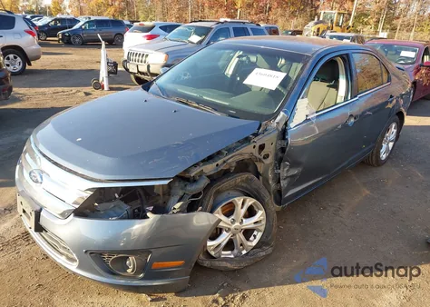 2012 Ford Fusion Se z USA, uszkodzony, nr VIN 3FAHP0HA5CR161076